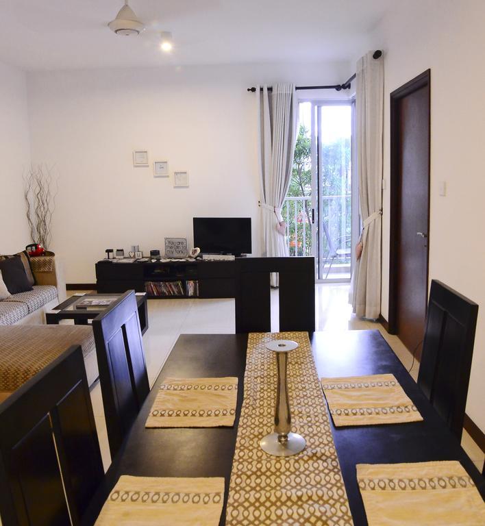 On 320 Apartment コロンボ エクステリア 写真